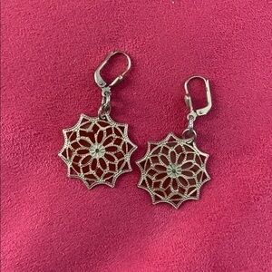 geometric poinsettia earrings